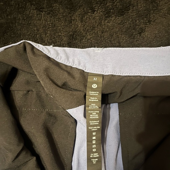 Lululemon Comission Pants - Picture 3 of 4